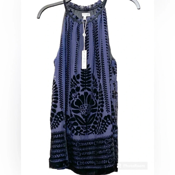 Max Studio Tops - Navy blue and Black Velvet Max Studio Sleeveless Blouse.
BIN #1​